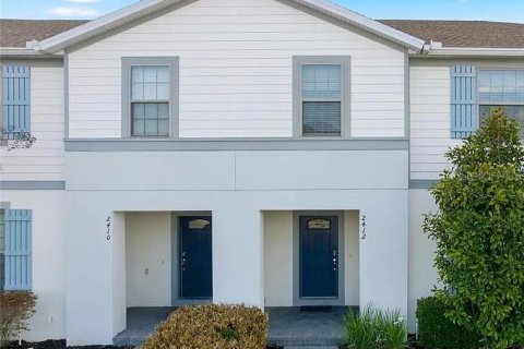 Adosado en venta en Kissimmee, Florida, 5 dormitorios, 210.24 m2 № 2213641 - foto 3