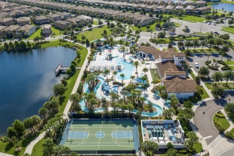 Adosado en venta en Kissimmee, Florida, 5 dormitorios, 210.24 m2 № 2213641 - foto 23