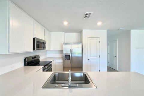 Adosado en alquiler en Davenport, Florida, 3 dormitorios, 128.02 m2 № 2113733 - foto 5