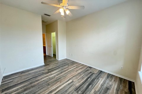 Condominio en alquiler en Windermere, Florida, 2 dormitorios, 107.86 m2 № 1915444 - foto 13