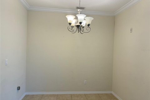 Condominio en alquiler en Windermere, Florida, 2 dormitorios, 107.86 m2 № 1915444 - foto 6