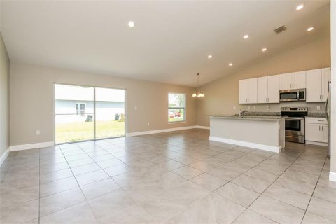 House in Kissimmee, Florida 4 bedrooms, 195.09 sq.m. № 1911758 - photo 4
