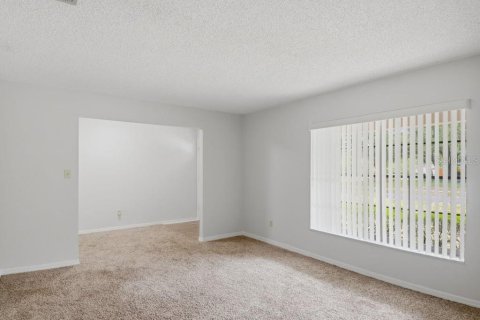 Casa en venta en Winter Springs, Florida, 4 dormitorios, 183.85 m2 № 2201388 - foto 7