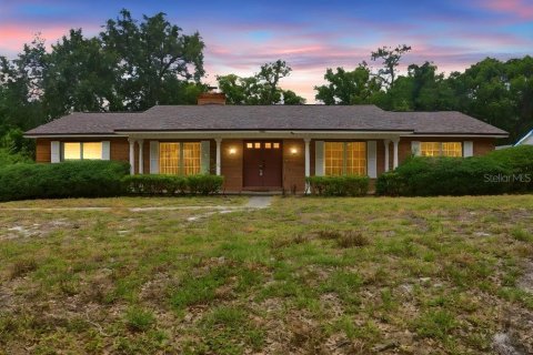 Casa en venta en Winter Springs, Florida, 4 dormitorios, 183.85 m2 № 2201388 - foto 3