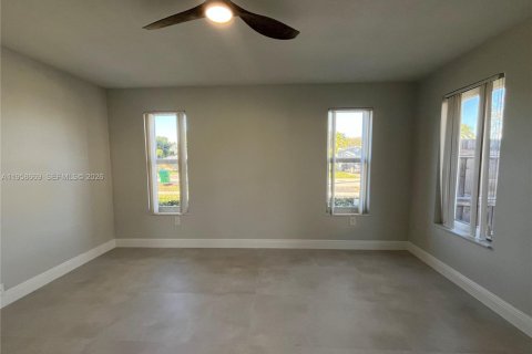 Villa ou maison à louer à Cooper City, Floride: 4 chambres, 193.7 m2 № 2024727 - photo 17