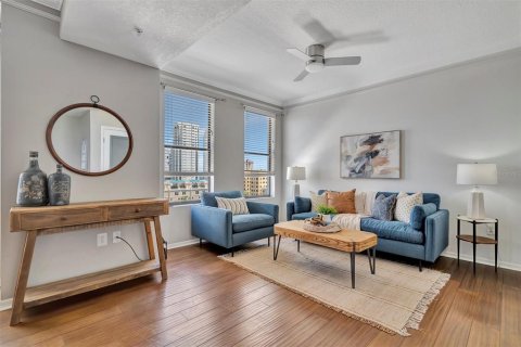 Condo in Saint Petersburg, Florida, 3 bedrooms  № 1638007 - photo 24