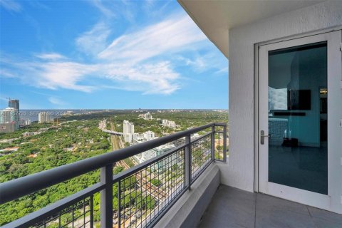 Condominio en venta en Miami, Florida, 3 dormitorios, 224.36 m2 № 2154457 - foto 29