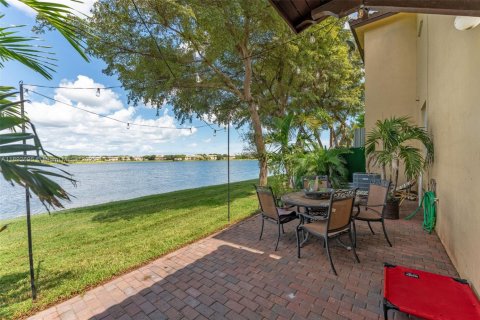 Copropriété à vendre à Cutler Bay, Floride: 3 chambres, 135.54 m2 № 1946411 - photo 10