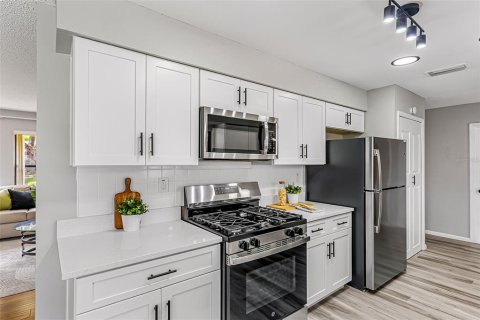 Casa en venta en Altamonte Springs, Florida, 4 dormitorios, 196.49 m2 № 2096527 - foto 29