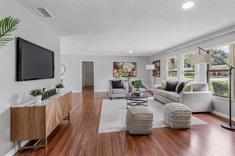 Casa en venta en Altamonte Springs, Florida, 4 dormitorios, 196.49 m2 № 2096527 - foto 14