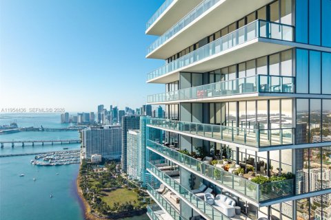 Copropriété à vendre à Miami, Floride: 4 chambres, 324.41 m2 № 2009340 - photo 5