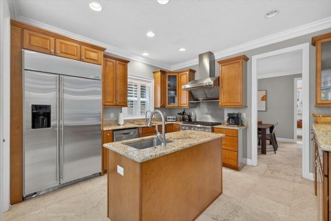 Casa en venta en Tampa, Florida, 6 dormitorios, 315.87 m2 № 1855421 - foto 4