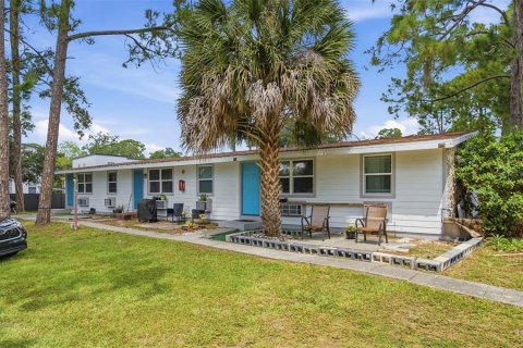 Commercial property in Tampa, Florida 1697.97 sq.m. № 2378157 - photo 22