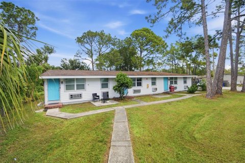 Commercial property in Tampa, Florida 1697.97 sq.m. № 2378157 - photo 10