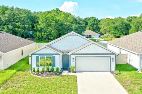 House in Newberry, Florida 3 bedrooms, 164.25 sq.m. № 1888569 - photo 2