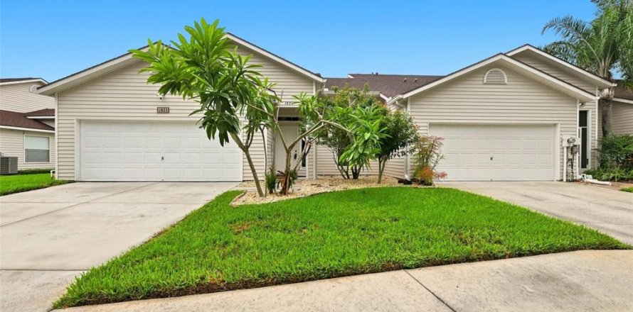 Townhouse in Lutz, Florida 4 bedrooms, 204.57 sq.m. № 2236417