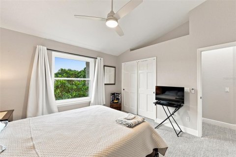 Townhouse in Lutz, Florida 4 bedrooms, 204.57 sq.m. № 2236417 - photo 29