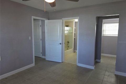 Apartamento en alquiler en Saint Pete Beach, Florida, 2 dormitorios, 93.46 m2 № 1915390 - foto 19