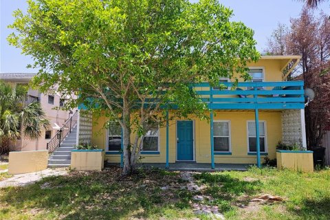 Apartamento en alquiler en Saint Pete Beach, Florida, 2 dormitorios, 93.46 m2 № 1915390 - foto 1