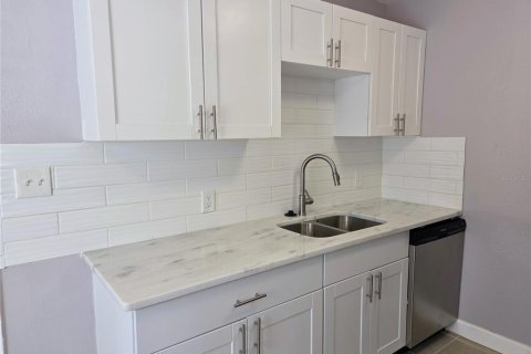 Apartamento en alquiler en Saint Pete Beach, Florida, 2 dormitorios, 93.46 m2 № 1915390 - foto 8