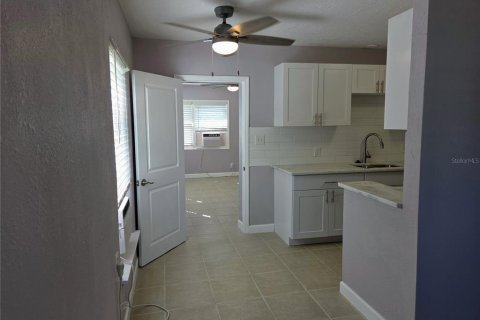 Apartamento en alquiler en Saint Pete Beach, Florida, 2 dormitorios, 93.46 m2 № 1915390 - foto 5