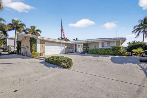 House in North Palm Beach, Florida 3 bedrooms, 218.88 sq.m. № 2183327 - photo 21