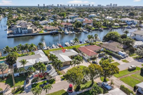 House in North Palm Beach, Florida 3 bedrooms, 218.88 sq.m. № 2183327 - photo 13