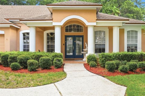Villa ou maison à vendre à Apopka, Floride: 5 chambres, 298.96 m2 № 2224371 - photo 3
