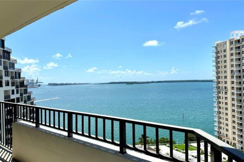 Condo in Miami, Florida, 2 bedrooms  № 2253684 - photo 20