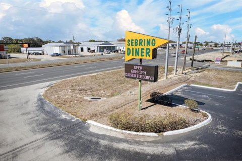 Commercial property in Sebring, Florida 386.01 sq.m. № 2235184 - photo 3