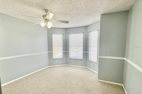 Villa ou maison à louer à Orlando, Floride: 4 chambres, 259.48 m2 № 2414991 - photo 11