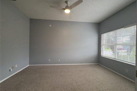 Villa ou maison à louer à Orlando, Floride: 4 chambres, 259.48 m2 № 2414991 - photo 25