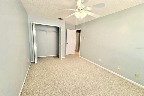Villa ou maison à louer à Orlando, Floride: 4 chambres, 259.48 m2 № 2414991 - photo 12