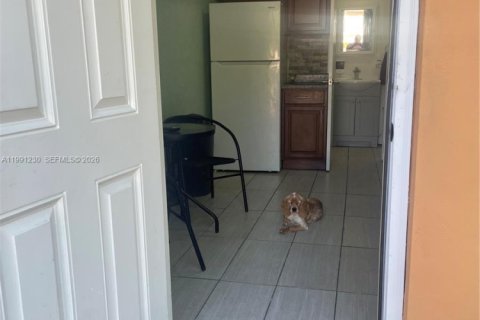 Купить виллу или дом в Холливуд, Флорида 3 спальни, 143.53м2, № 2062766 - фото 28