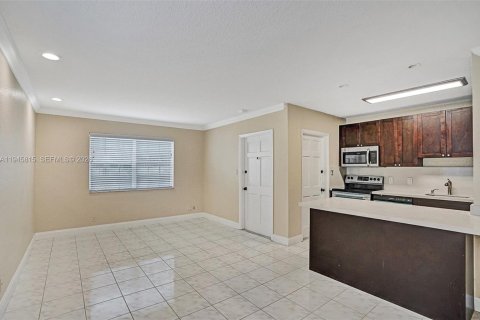 Купить кондоминиум в Форт-Лодердейл, Флорида 2 спальни, 63.17м2, № 2001870 - фото 4