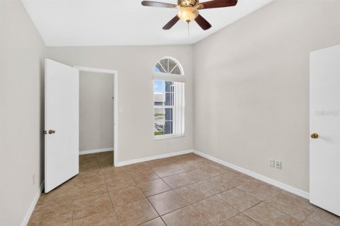 House in Kissimmee, Florida 3 bedrooms, 102.84 sq.m. № 2337427 - photo 10