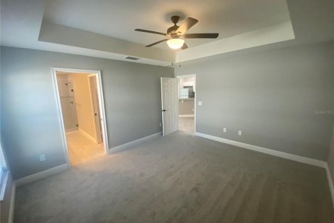 House in Summerfield, Florida 3 bedrooms, 140.38 sq.m. № 1789716 - photo 6