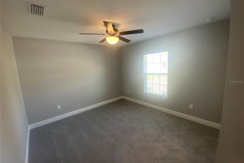 House in Summerfield, Florida 3 bedrooms, 140.38 sq.m. № 1789716 - photo 10