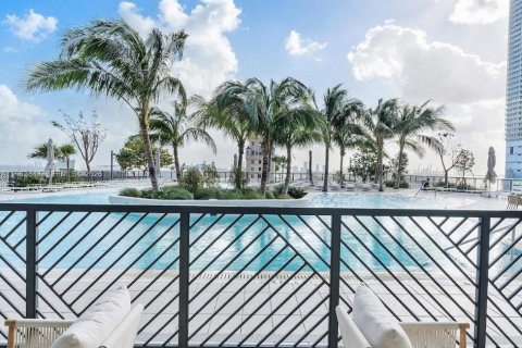 Condo in Miami, Florida, 1 bedroom  № 2029614 - photo 15