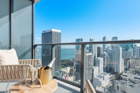 Condo in Miami, Florida, 1 bedroom  № 2029614 - photo 14