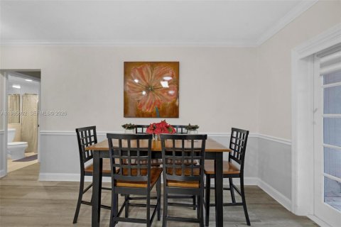 Casa en venta en Homestead, Florida, 5 dormitorios, 328.78 m2 № 2047281 - foto 22