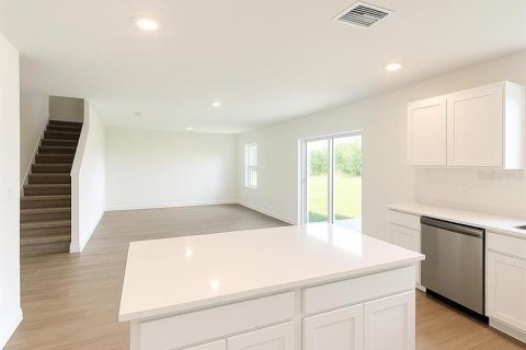 House in Parrish, Florida 5 bedrooms, 231.23 sq.m. № 2100500 - photo 3