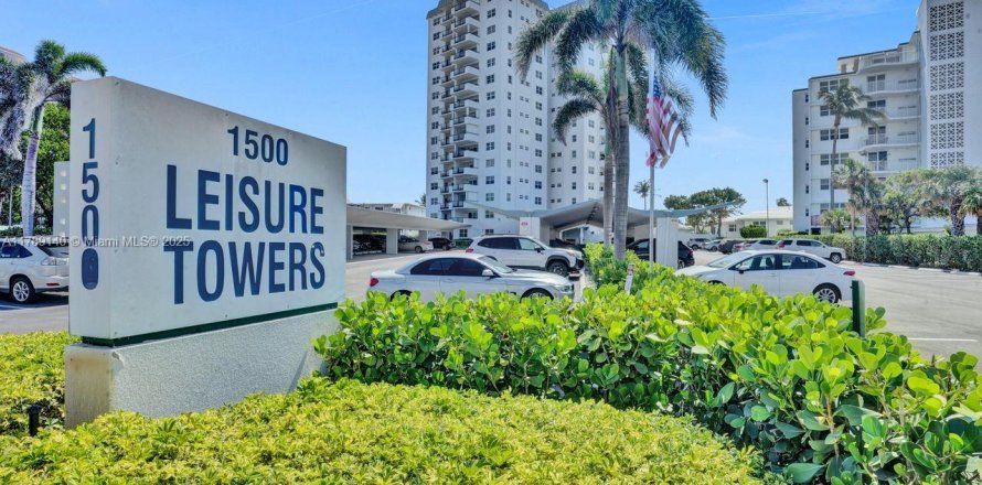Condo à Lauderdale-by-the-Sea, Floride, 2 chambres № 1709280