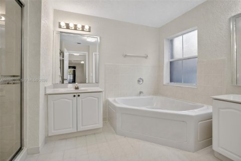 Casa en venta en Davie, Florida, 3 dormitorios, 168.62 m2 № 2005337 - foto 18