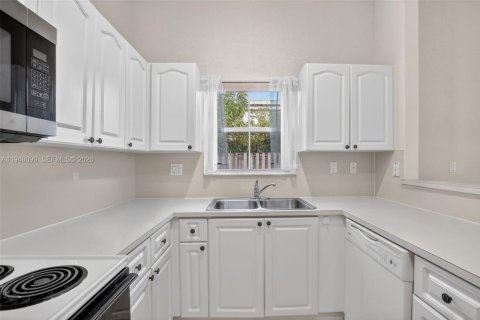 Casa en venta en Davie, Florida, 3 dormitorios, 168.62 m2 № 2005337 - foto 11