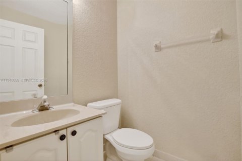 Casa en venta en Davie, Florida, 3 dormitorios, 168.62 m2 № 2005337 - foto 28