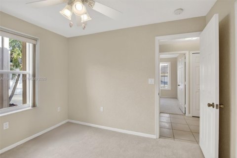 Casa en venta en Davie, Florida, 3 dormitorios, 168.62 m2 № 2005337 - foto 25