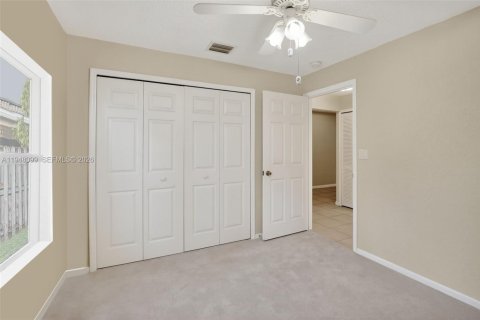 Casa en venta en Davie, Florida, 3 dormitorios, 168.62 m2 № 2005337 - foto 27