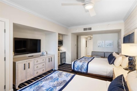Condo in Longboat Key, Florida, 2 bedrooms № 2210747 - photo 28