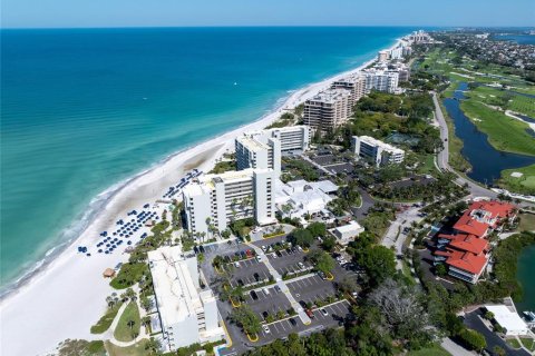 Condo in Longboat Key, Florida, 2 bedrooms № 2210747 - photo 3